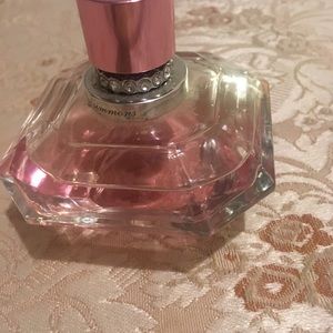 Parfum. 3.4 FL